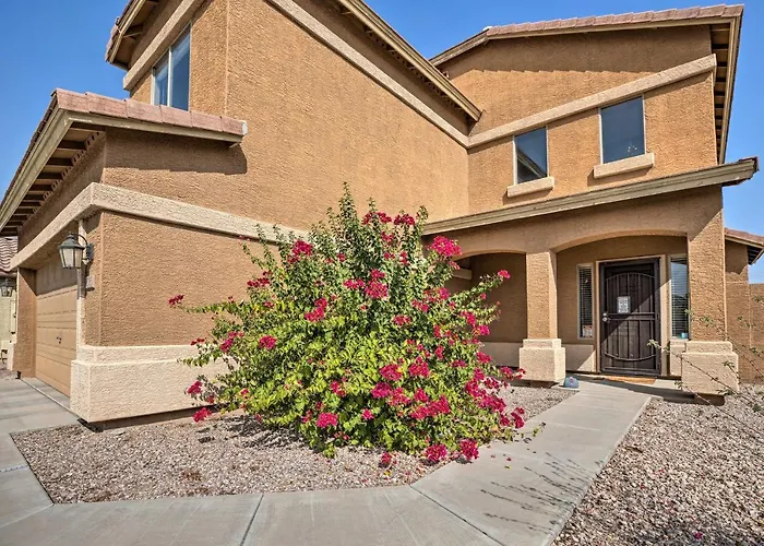 Maricopa Home W/ Outdoor Seating, 2 Mi To Golf!